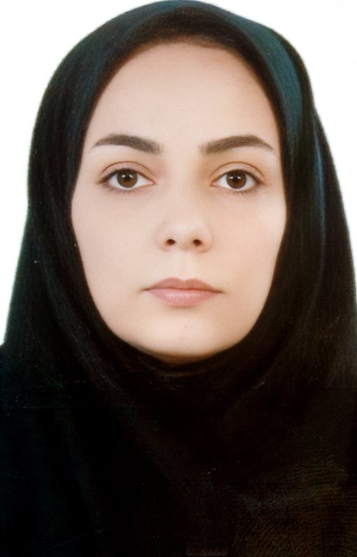 آزاده احمدی